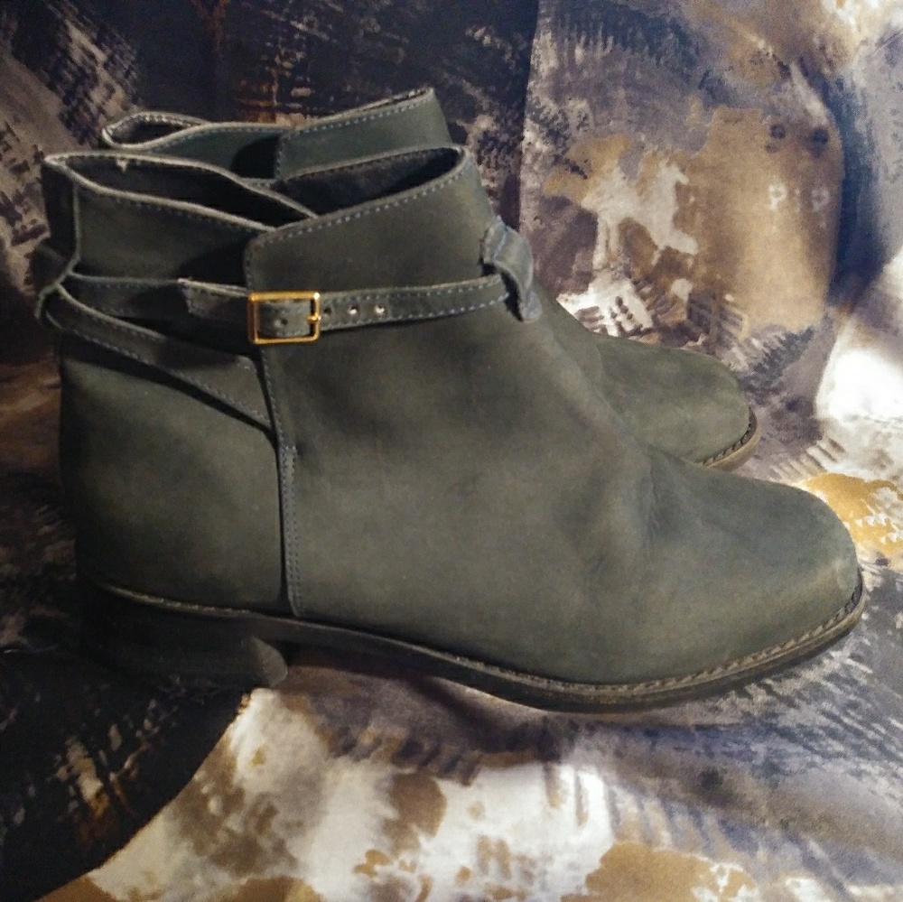 Richter Suede Booties